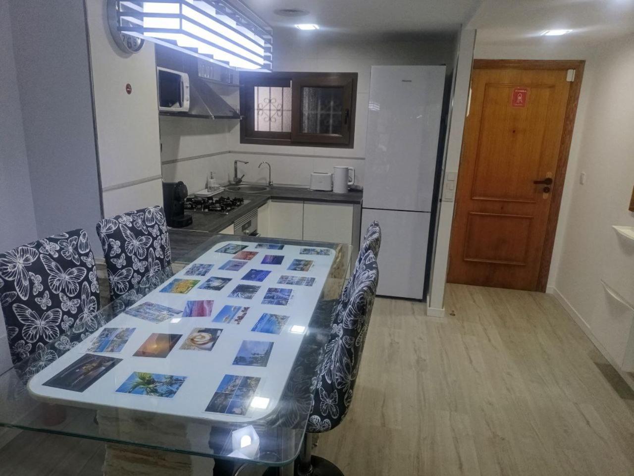 Apartment To Rent In Costa Blanca Torrevieja Exterior foto